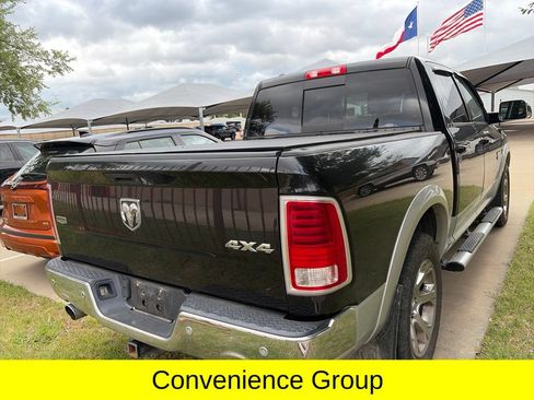 Used 2017 RAM 1500 Laramie AWD/4WD image 9