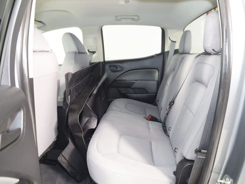 Used 2019 Chevrolet Colorado W/T w/ WT Convenience Package AWD/4WD image 40