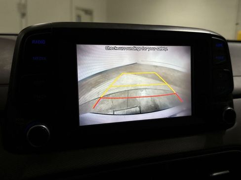 Used 2021 Hyundai Kona SE image 15