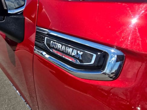 Used 2023 GMC Sierra 1500 Denali w/ Technology Package image 10