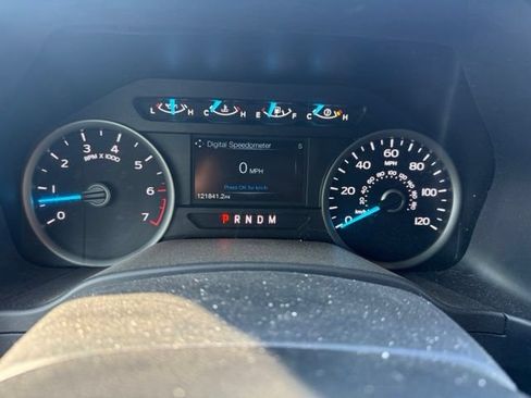 Used 2019 Ford F150 XLT w/ Equipment Group 302A Luxury AWD/4WD image 18