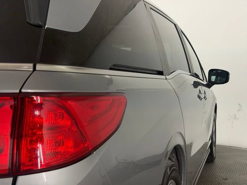 Used 2018 Honda Odyssey EX-L image 10