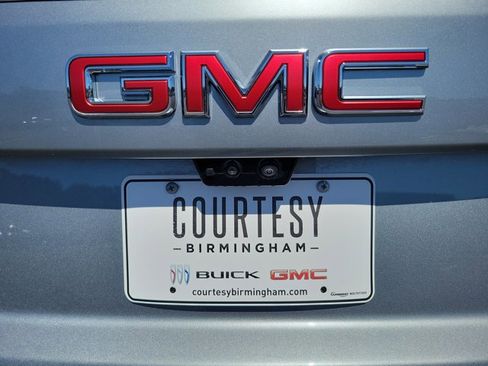 Used 2025 GMC Yukon XL Elevation w/ Elevation Premium Package image 35