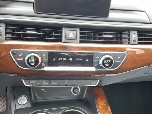 Used 2019 Audi A4 2.0T Premium w/ Convenience Package image 16