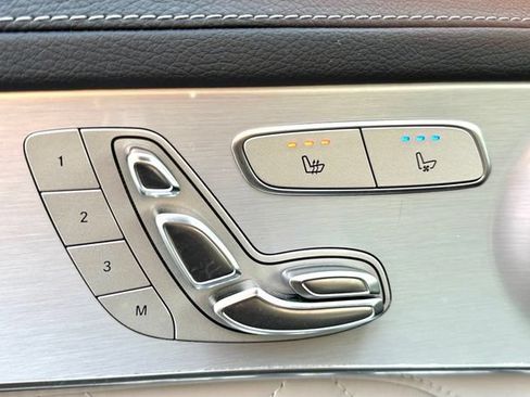 Certified 2021 Mercedes-Benz GLC 43 AMG 4MATIC image 34