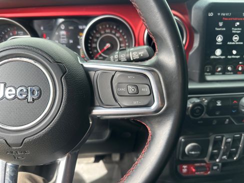 Used 2020 Jeep Wrangler Unlimited Rubicon AWD/4WD image 32