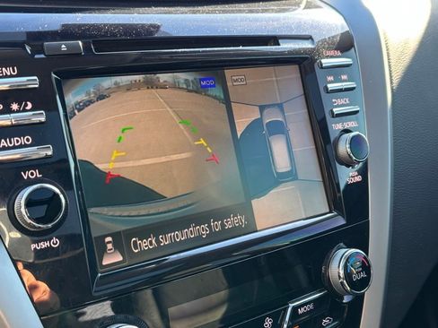 Used 2021 Nissan Murano Platinum w/ Cargo Package image 18