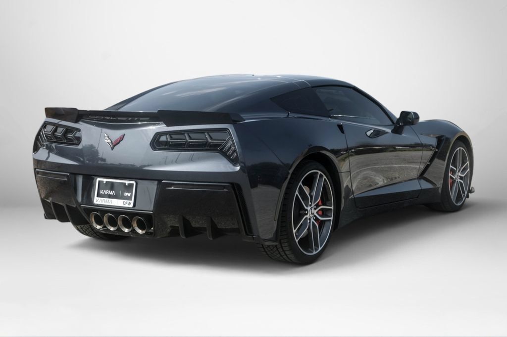 Used 2019 Chevrolet Corvette Stingray Coupe w/ 2LT Preferred Equipment Group RWD image 5
