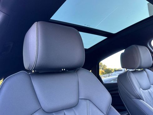 Certified 2023 Audi Q5 2.0T Premium Plus w/ Premium Plus Package image 17