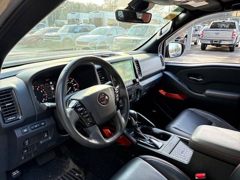 Used 2023 Nissan Frontier Pro-X w/ Pro-X Premium Package image 6