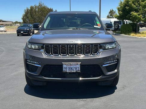 Used 2022 Jeep Grand Cherokee Limited 4xe w/ Luxury Tech Group II AWD/4WD image 8