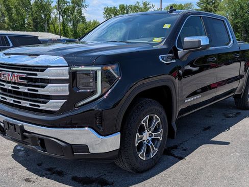 New 2026 GMC Sierra 1500 SLE w/ X31 Off-Road Package AWD/4WD image 3