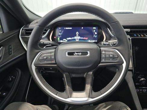 New 2024 Jeep Grand Cherokee Limited 4xe image 14