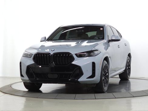 Used 2024 BMW X6 xDrive40i w/ Executive Package AWD/4WD image 3