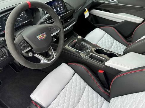 New 2026 Cadillac CT4 V Blackwing w/ Carbon Fiber 1 Package image 7