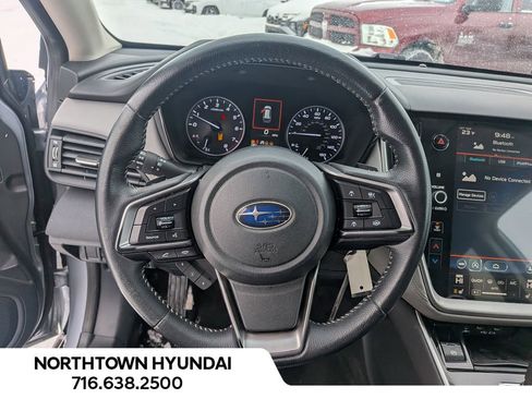 Used 2020 Subaru Outback Premium image 7