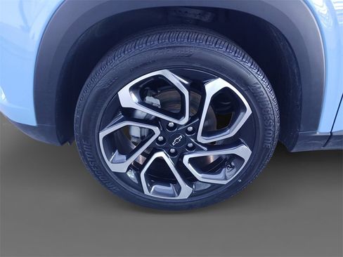 Used 2024 Chevrolet Trax RS w/ Sunroof Package image 15