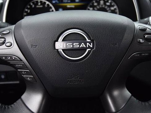 Certified 2024 Nissan Murano SV image 19