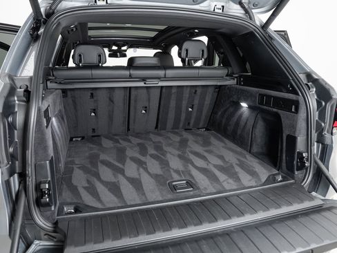 Used 2024 BMW X5 xDrive40i w/ Premium Package image 26