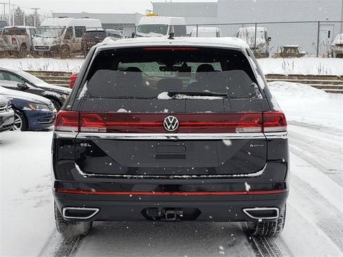 New 2026 Volkswagen Atlas SEL image 4