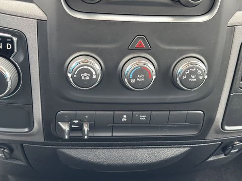 Used 2016 RAM 1500 Express image 18