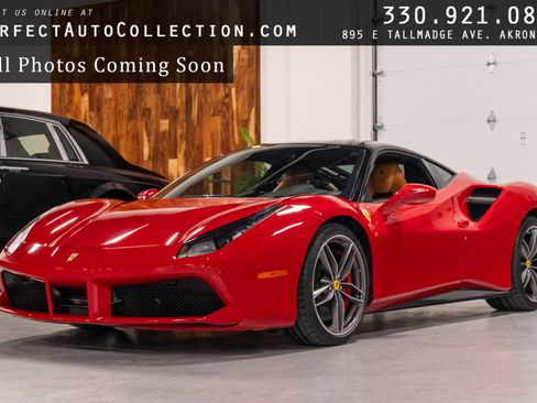 Used 2016 Ferrari 488 GTB RWD image 1