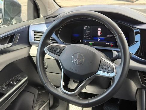Used 2022 Volkswagen Taos SE AWD/4WD image 11