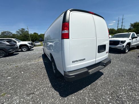 New 2026 GMC Savana 2500 w/ Driver Convenience Package RWD image 13