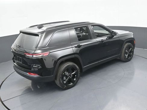 New 2026 Jeep Grand Cherokee Limited w/ Limited Altitude Package RWD image 46