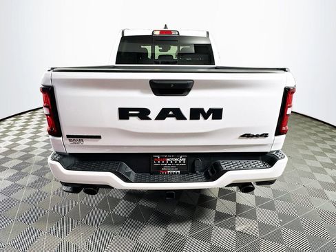 Used 2025 RAM 1500 Big Horn AWD/4WD image 6