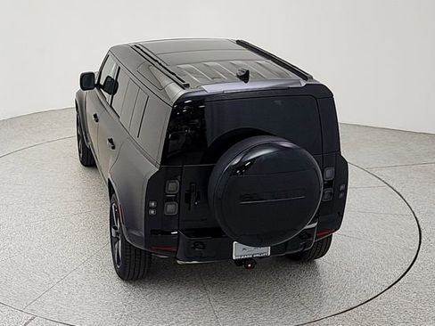New 2026 Land Rover Defender 110 X-Dynamic SE AWD/4WD image 34