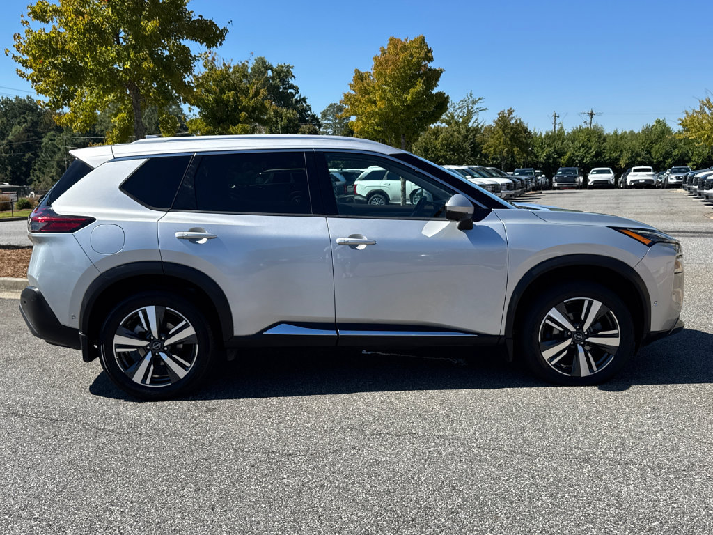 Used 2023 Nissan Rogue SL w/ SL Premium Package AWD/4WD image 36