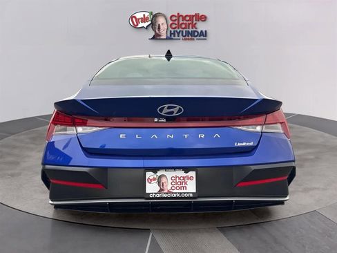 New 2026 Hyundai Elantra Limited image 4