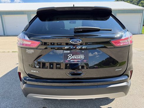 Used 2024 Ford Edge SEL w/ Convenience Package AWD/4WD image 6