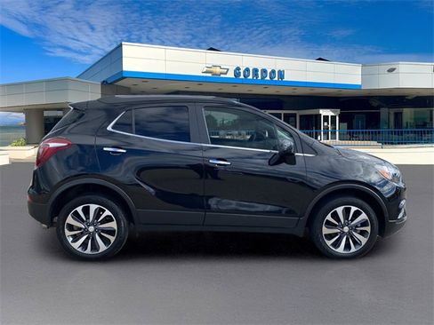 Certified 2022 Buick Encore Preferred w/ Safety Package image 5