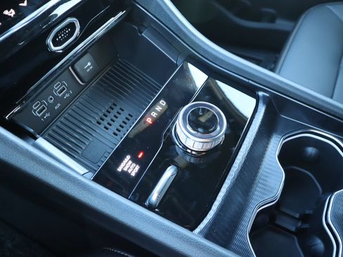 New 2026 Jeep Grand Cherokee Limited AWD/4WD image 9