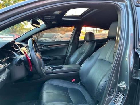 Used 2017 Honda Civic Sport Touring image 10