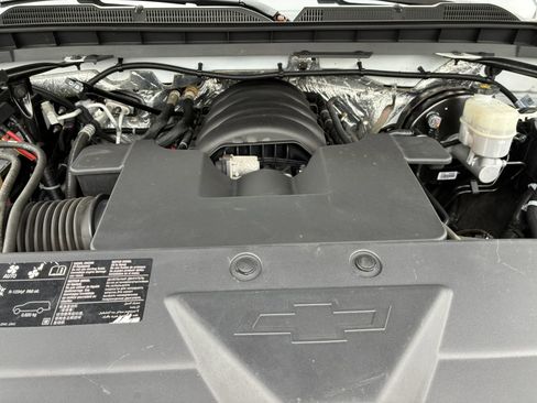 Used 2017 Chevrolet Silverado 1500 LT w/ All Star Edition AWD/4WD image 25
