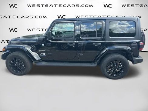 Used 2023 Jeep Wrangler Unlimited Sahara w/ Cold Weather Group AWD/4WD image 36