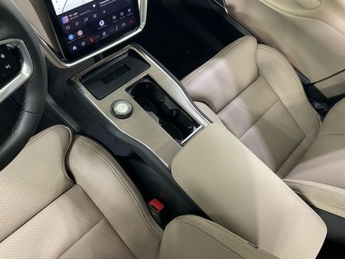 New 2026 Volvo EX90 Ultra image 20