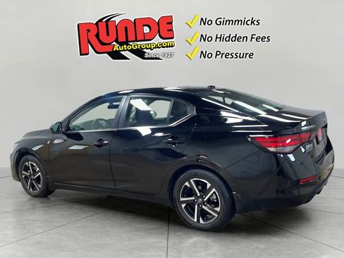 Used 2024 Nissan Sentra SV w/ All-Weather Package image 3