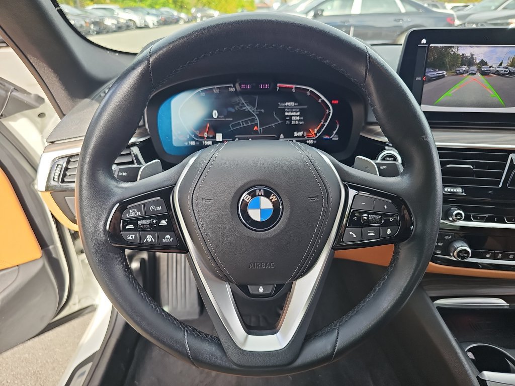 Used 2023 BMW 530i xDrive w/ Premium Package AWD/4WD image 17