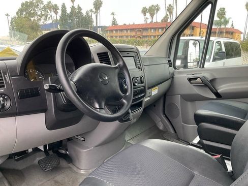 Used 2016 Freightliner Sprinter 3500 image 9