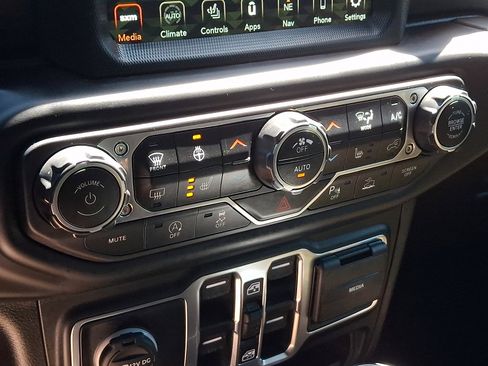 Certified 2023 Jeep Wrangler Unlimited Sahara w/ LED Lighting Group AWD/4WD image 16