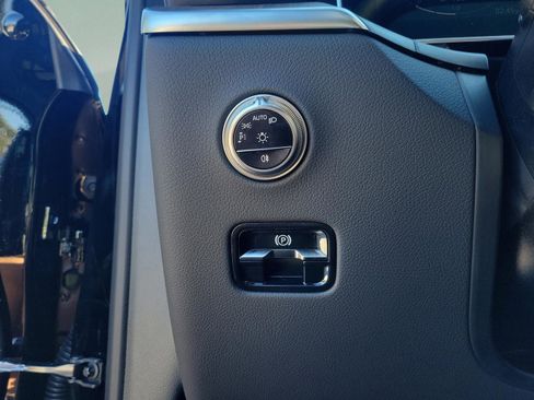 Certified 2026 Mercedes-Benz GLC 300 image 25
