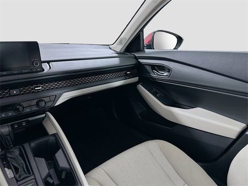 Used 2024 Honda Accord EX image 20