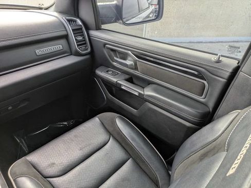 Used 2022 RAM 1500 Laramie w/ Sport Appearance Package AWD/4WD image 17