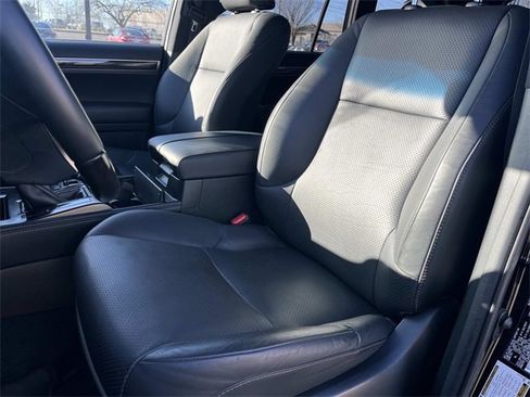 Used 2021 Lexus GX 460 Luxury w/ Sport Design Package image 33