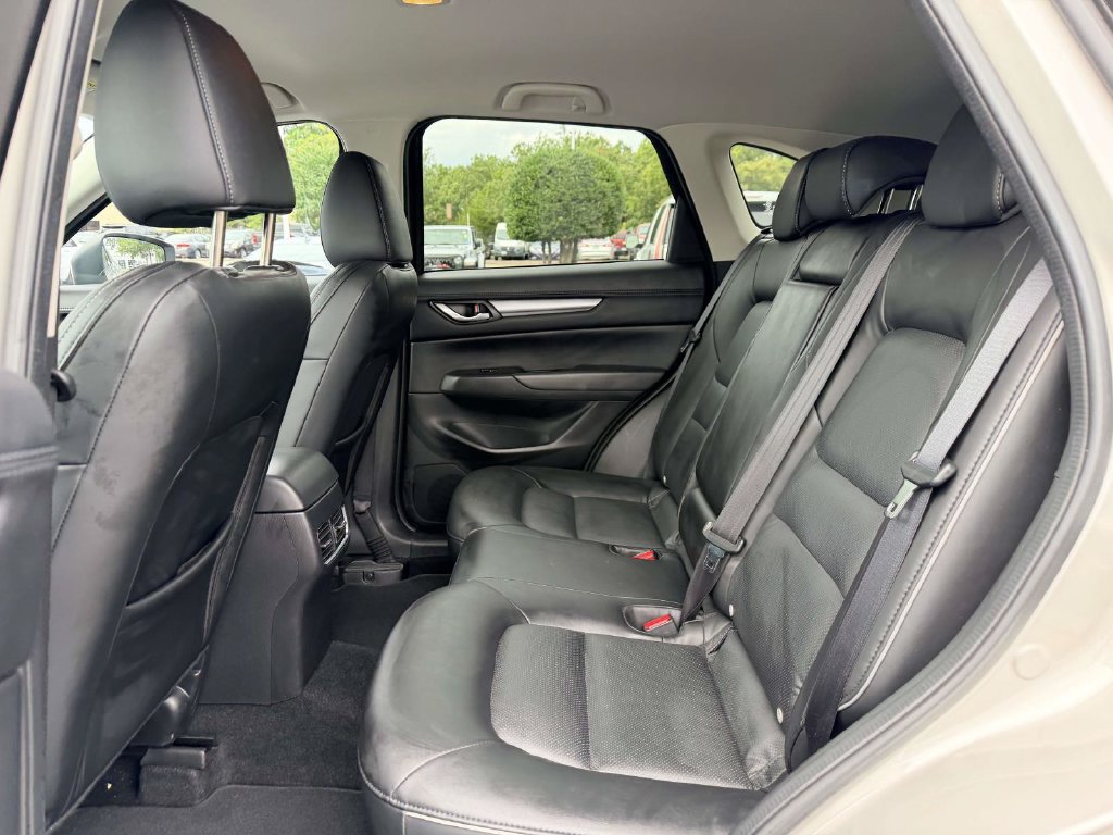 Used 2025 MAZDA CX-5 AWD 2.5 S w/ Select Package image 12