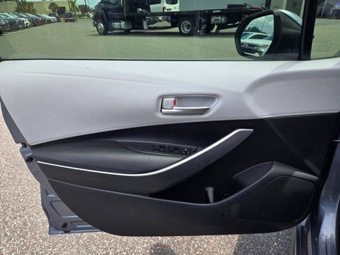 Used 2020 Toyota Corolla SE FWD image 21